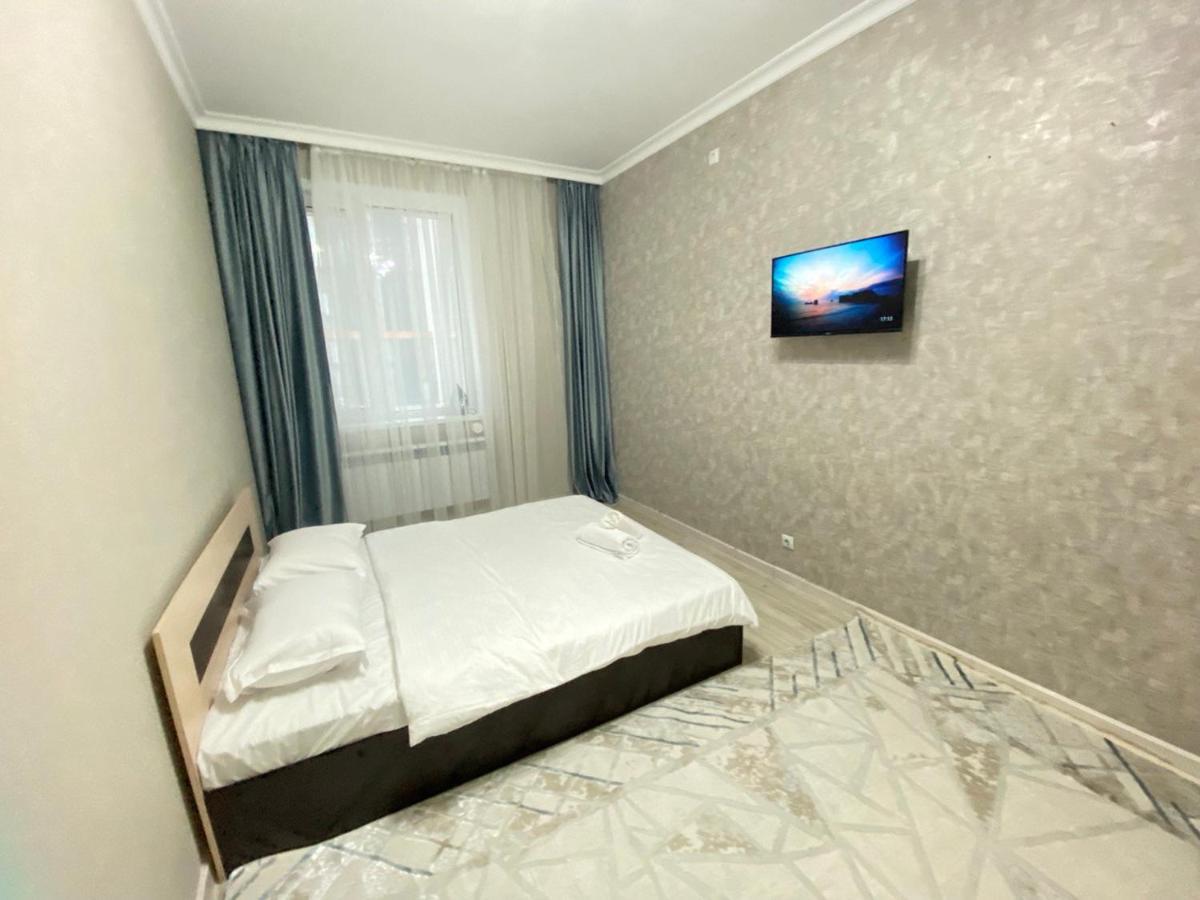 Whitehome In Panorama Park Astana Exterior photo