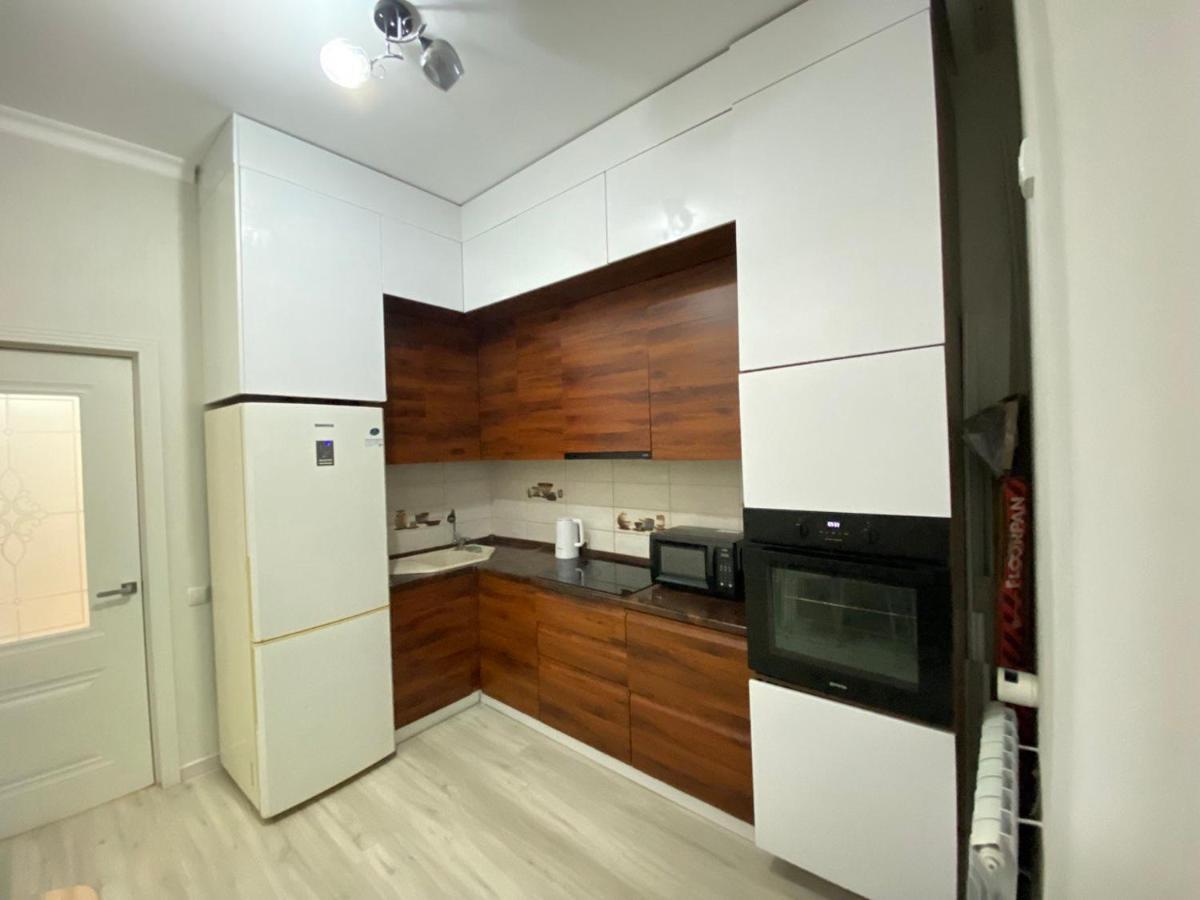Whitehome In Panorama Park Astana Exterior photo