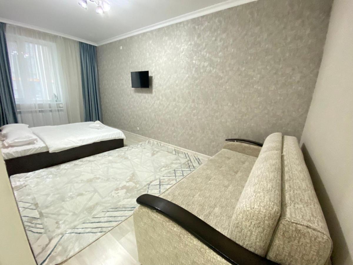 Whitehome In Panorama Park Astana Exterior photo
