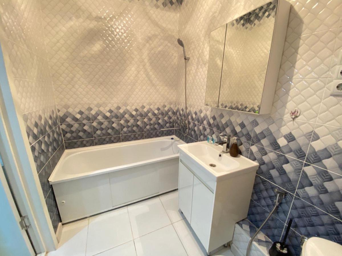 Whitehome In Panorama Park Astana Exterior photo